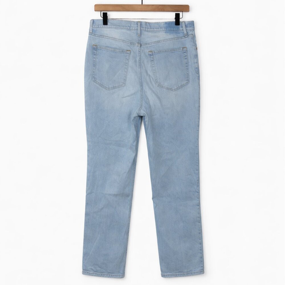 Abercrombie Curve Love Ultra High Rise Ankle Straight Jeans 32 Light Wash - Picture 5 of 6